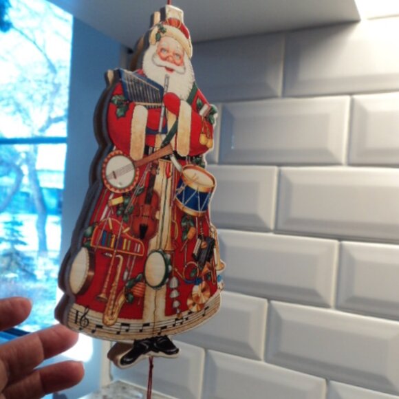 vintage Christmas wooden pull string ornament - Picture 1 of 4